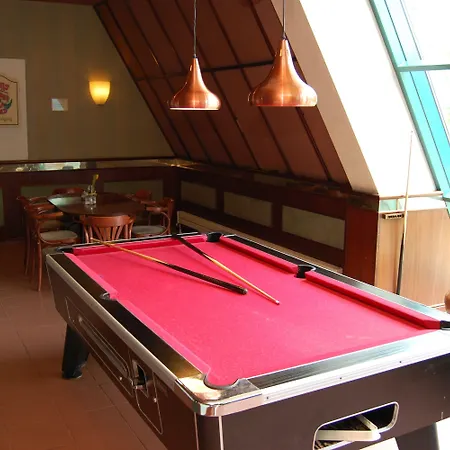 Western Nobis Eindhoven-venlo A67 4*