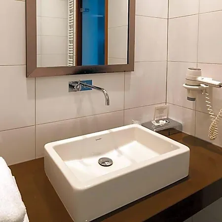 Hotel Western Nobis