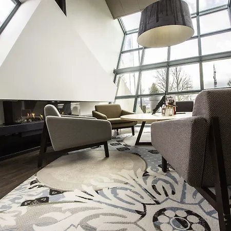 Western Nobis Hotel 4*