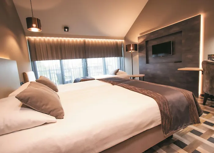 Western Nobis Eindhoven-venlo A67 ホテル 4*